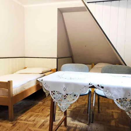 Hostel Tanie *